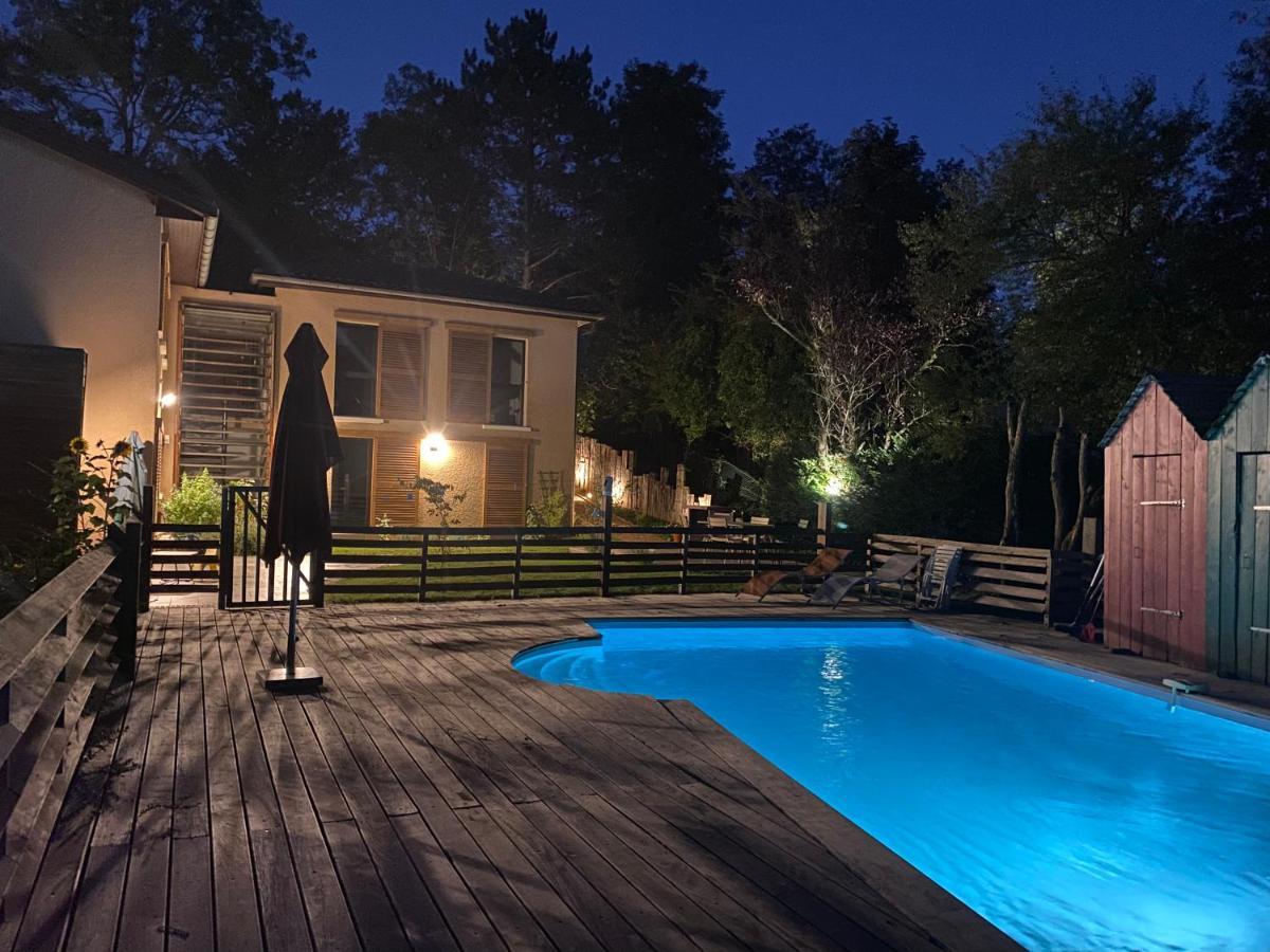Les Cabanons Bed & Breakfast Dardilly Luaran gambar