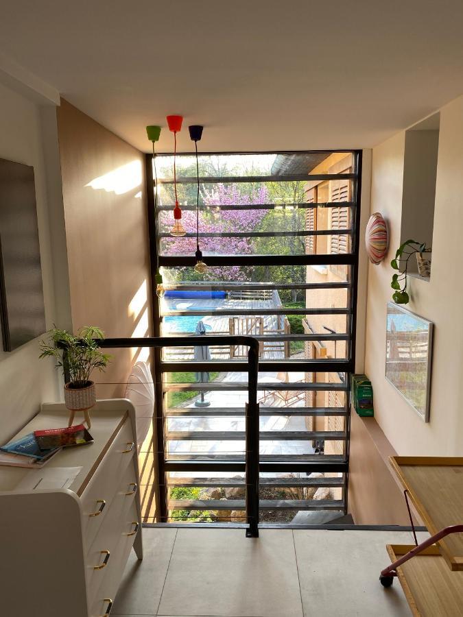 Les Cabanons Bed & Breakfast Dardilly Luaran gambar