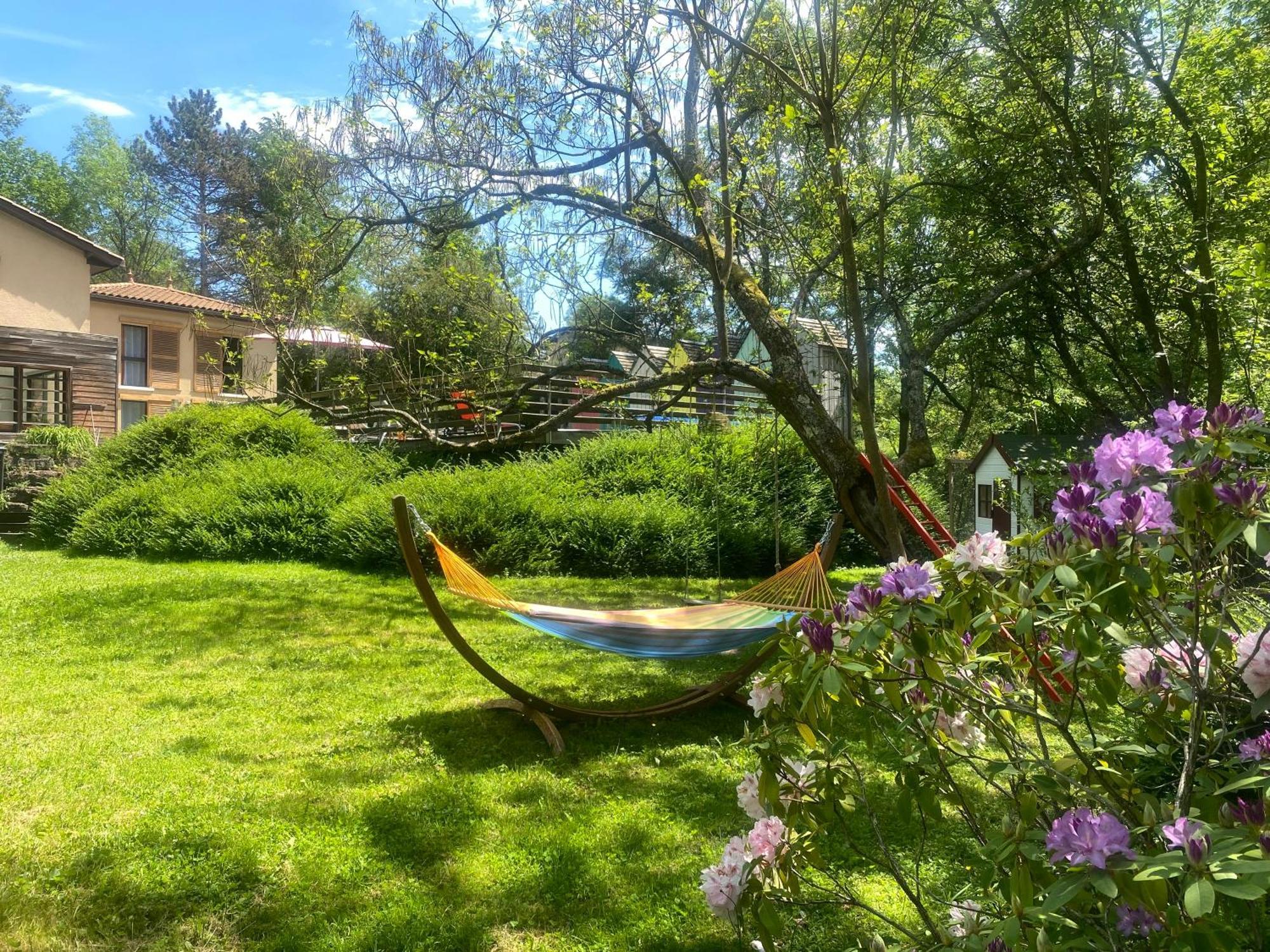 Les Cabanons Bed & Breakfast Dardilly Luaran gambar